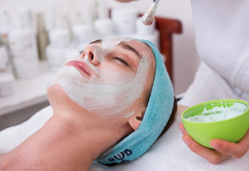 Best-Facial-for-Oily-Skin